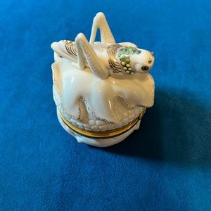 Lennox grasshopper trinket box